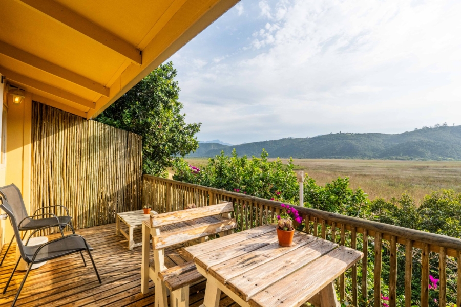 6 Bedroom Property for Sale in Wilderness Central Western Cape